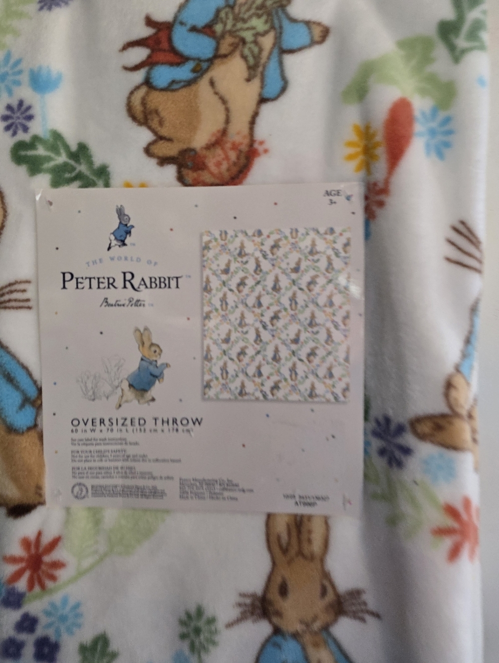 ​NWT Peter Rabbit Oversized Plush Throw Blanket 60x70 Colorful Floral